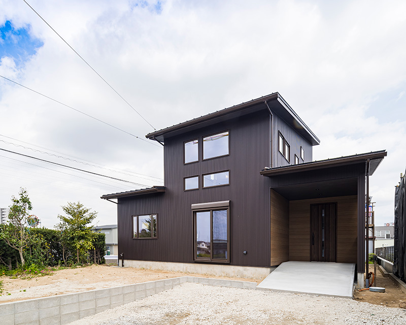 猫と暮らすキャットワークのある家